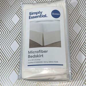Simply Essential Microfiber Bed Skirt Queen Size Cream 14" Drop 60x80‎ New